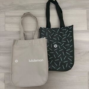 2 Lululemon Reusable Shopping Bags Small Green and Grey